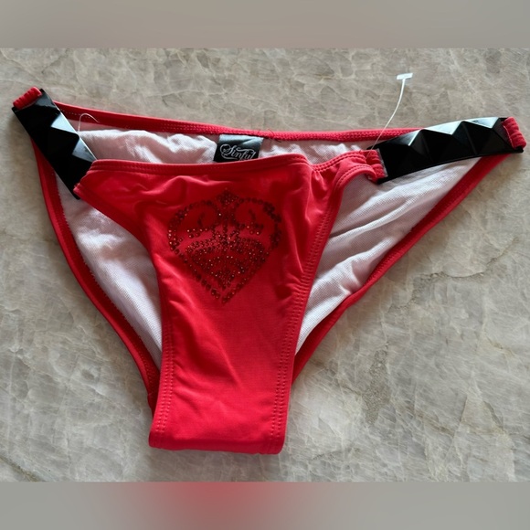 NWOT Sinful By Affliction Palm Springs Pyramid Bottom XS - S Red Rhinestones - Picture 3 of 7